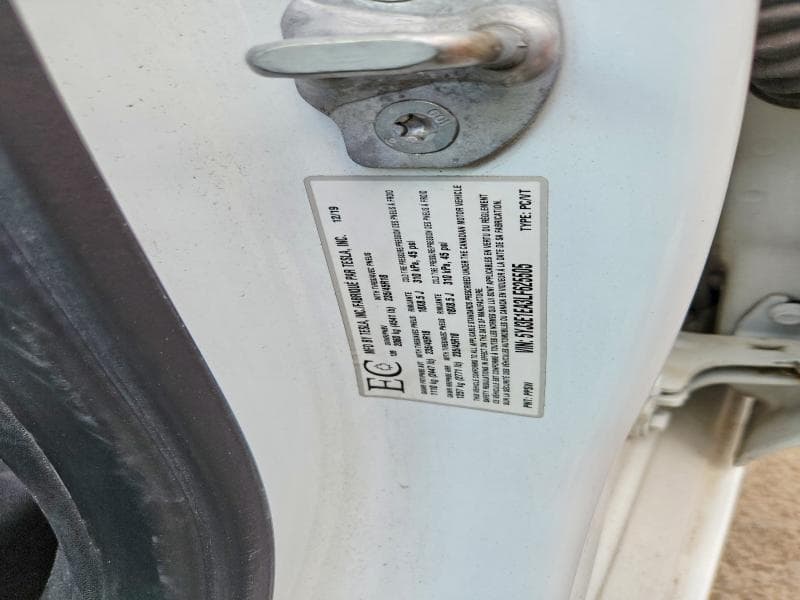 2020 TESLA MODEL 3 13