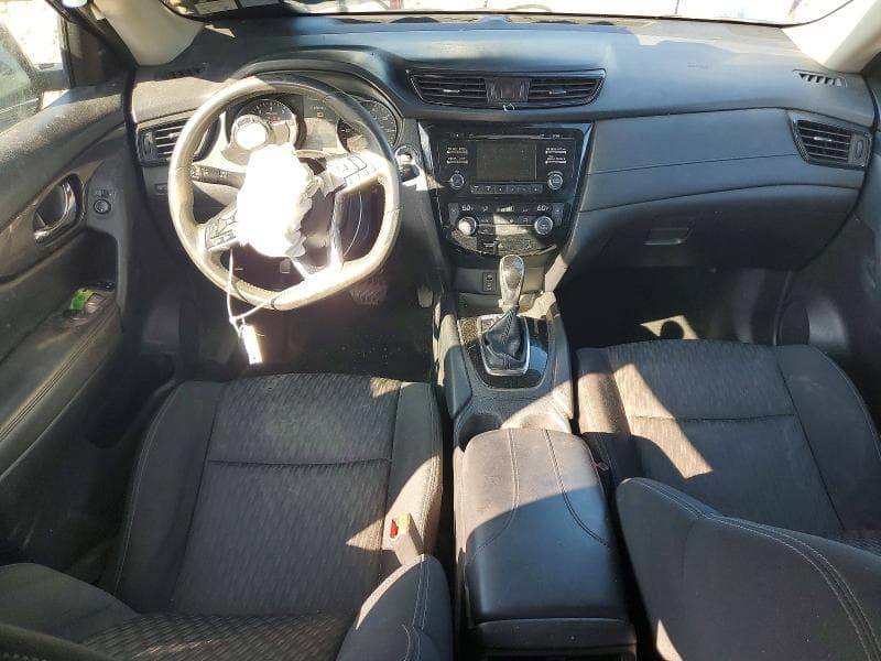 2017 NISSAN ROGUE SV 8
