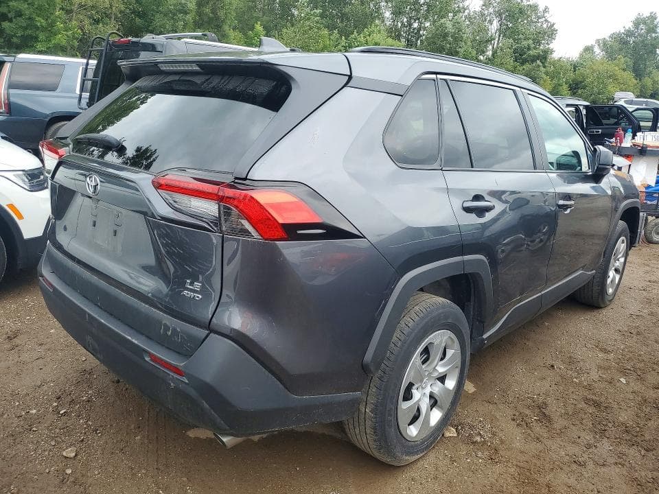 2021 TOYOTA RAV4 LE 3
