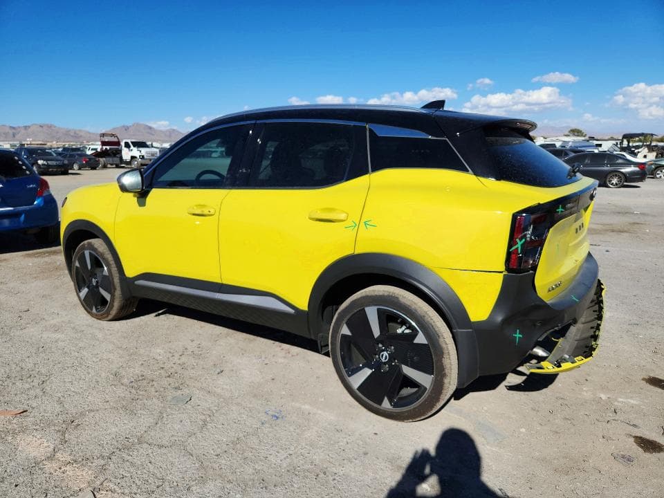 2025 NISSAN KICKS SR 2