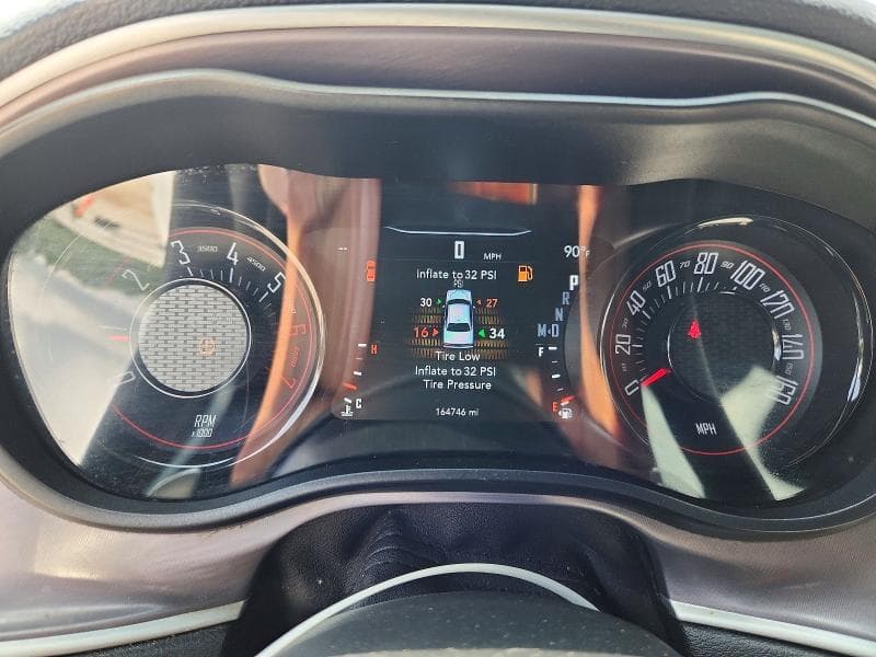2019 DODGE CHALLENGER R/T 9
