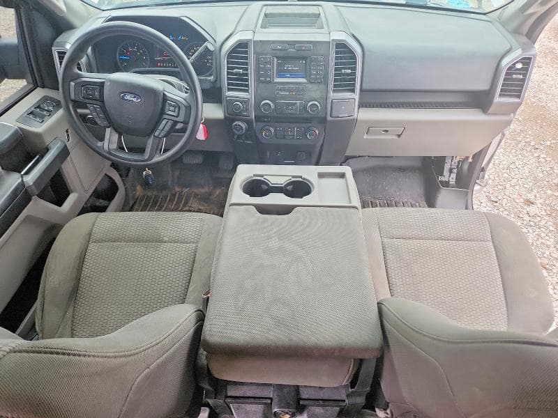 2017 FORD F150 SUPERCREW 8