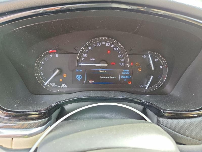 2017 CADILLAC XT5 9