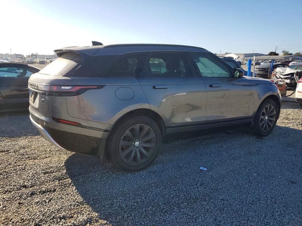 2018 LAND ROVER RANGE ROVER VELAR R-DYNAMIC SE 3