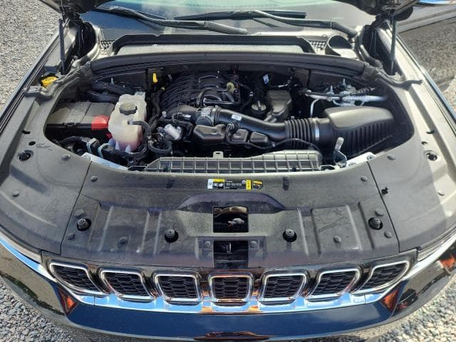 2025 JEEP GRAND CHEROKEE LIMITED 12