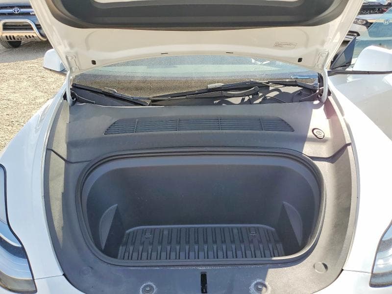 2023 TESLA MODEL Y 11