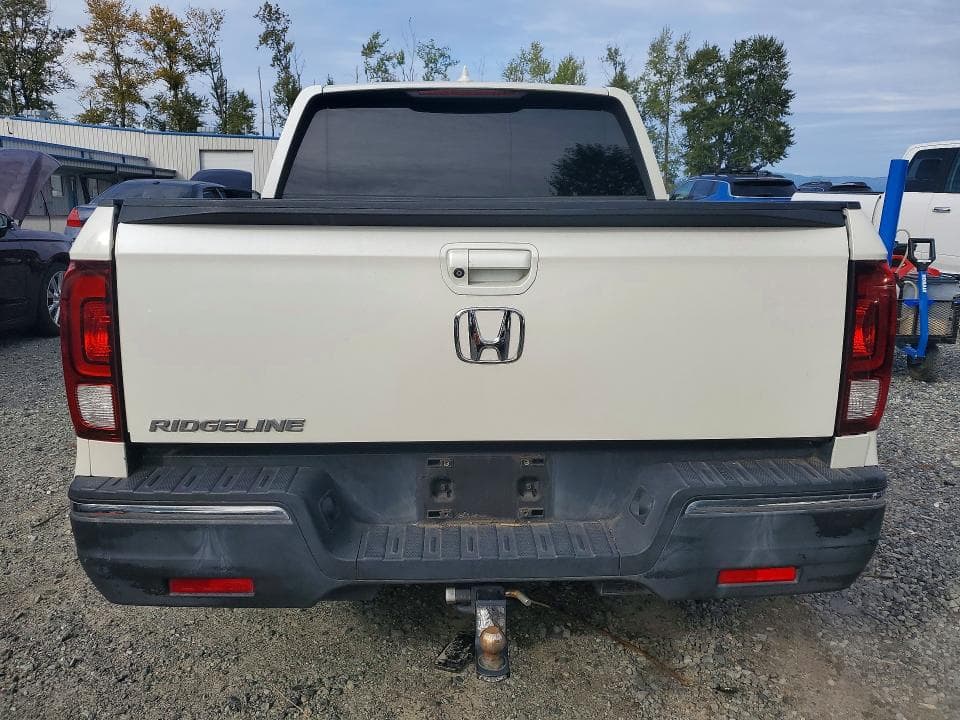 2017 HONDA RIDGELINE RTL 6