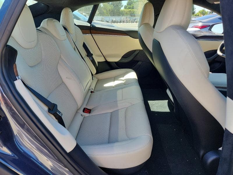 2022 TESLA MODEL S 10