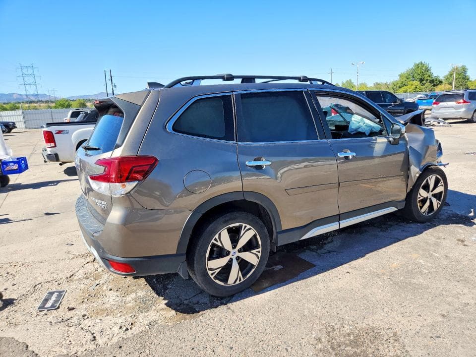 2019 SUBARU FORESTER TOURING 3