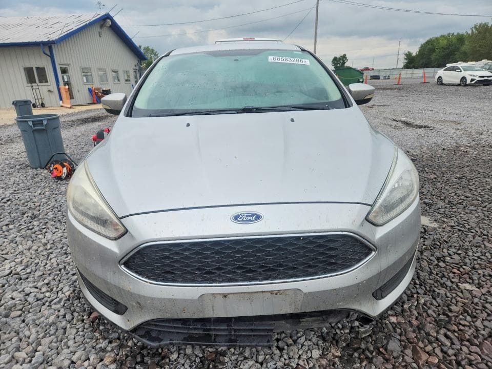 2017 FORD FOCUS SE 5