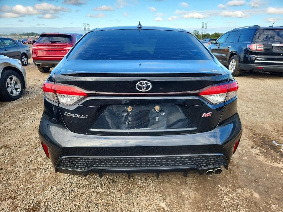 2021 TOYOTA COROLLA SE 6