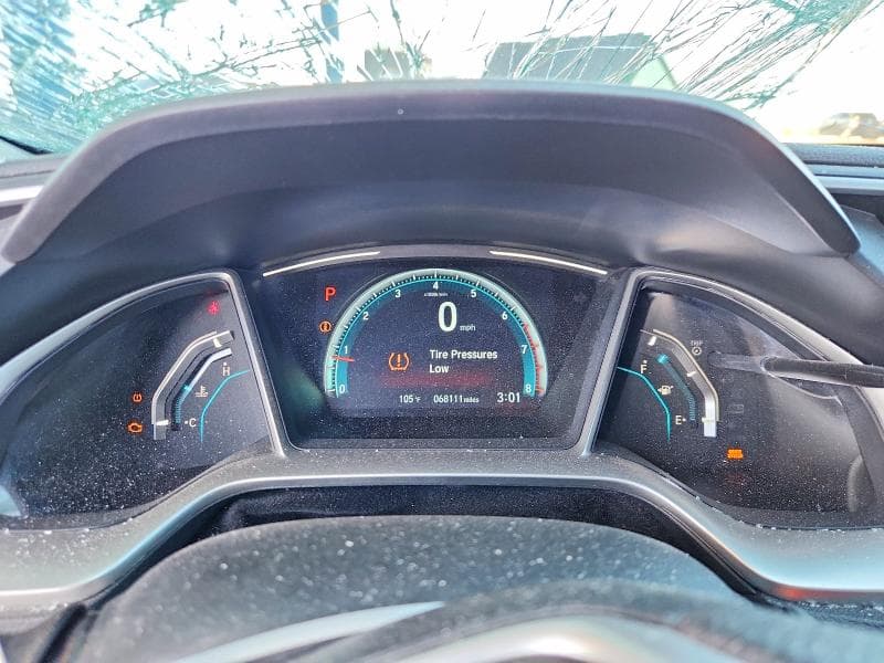 2017 HONDA CIVIC EX 9