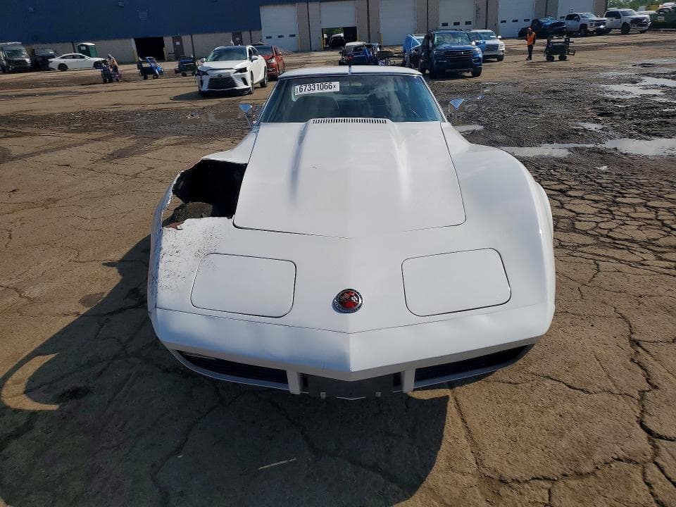 1974 CHEVROLET UK 5