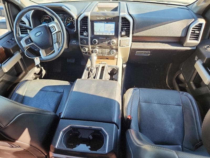 2017 FORD F150 SUPERCREW 8