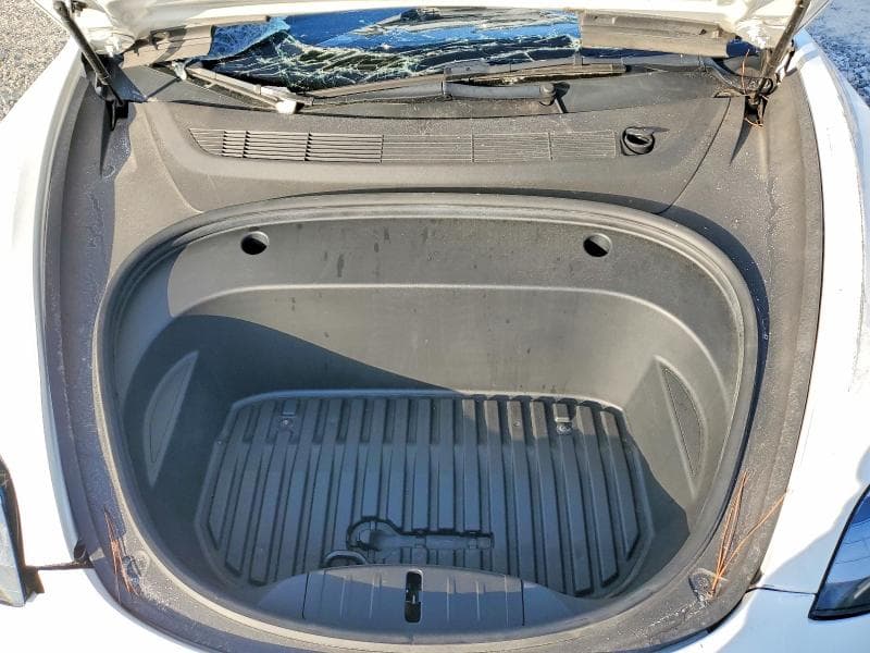 2022 TESLA MODEL 3 11