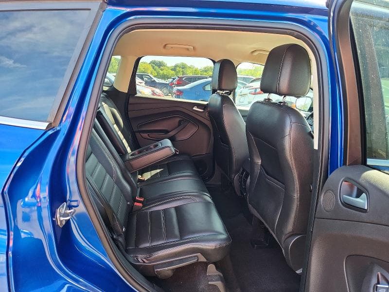 2017 FORD ESCAPE TITANIUM 10