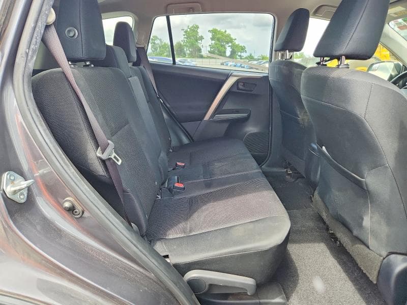 2018 TOYOTA RAV4 LE 11