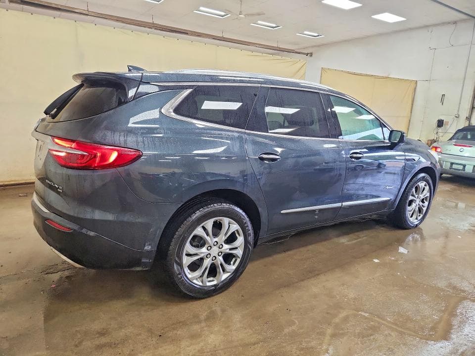 2018 BUICK ENCLAVE AVENIR 3