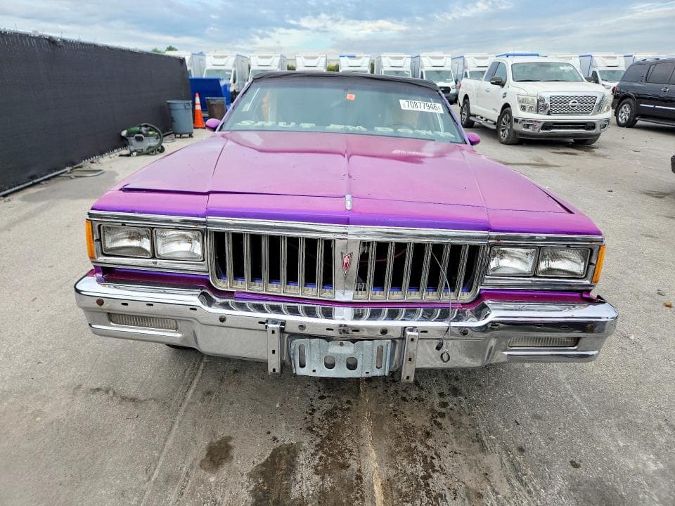 1986 PONTIAC PARISIENNE 5