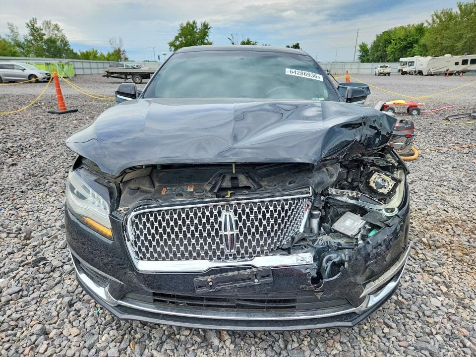 2017 LINCOLN MKZ 5