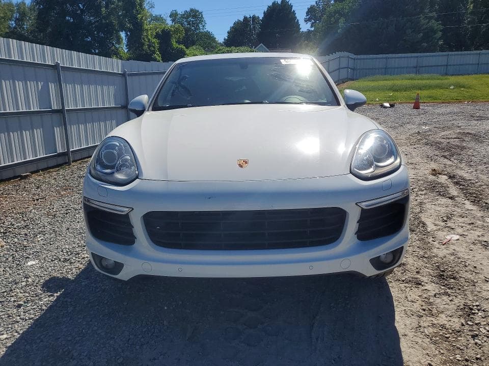 2017 PORSCHE CAYENNE 5