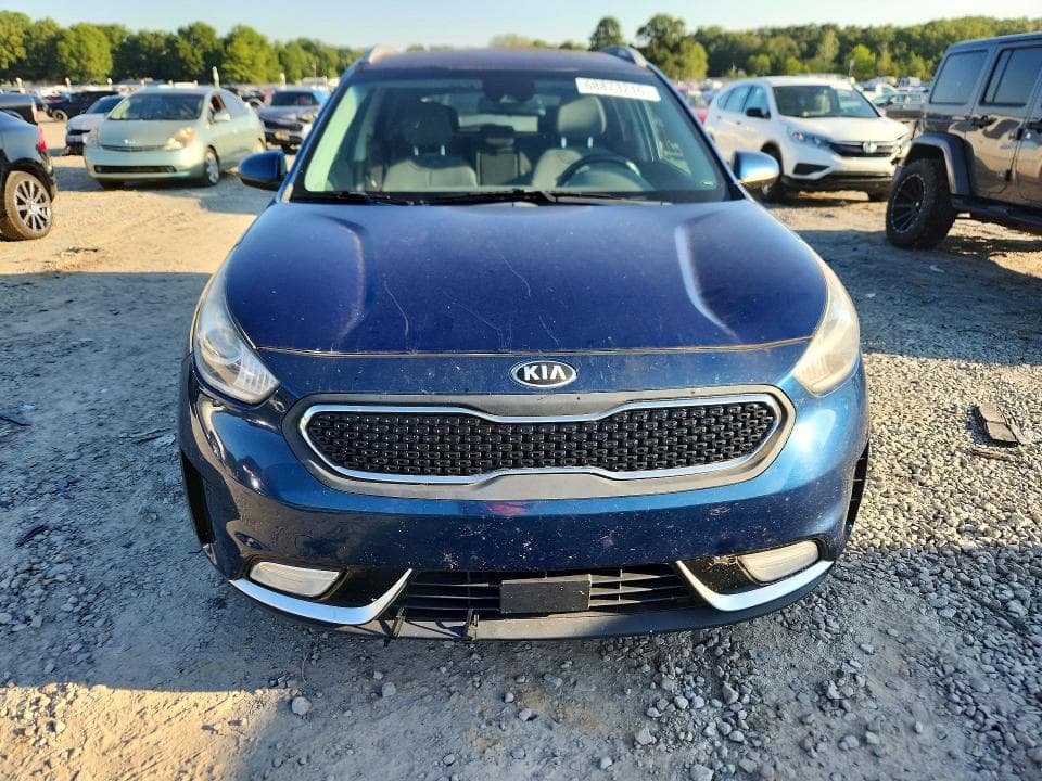 2017 KIA NIRO LX 5