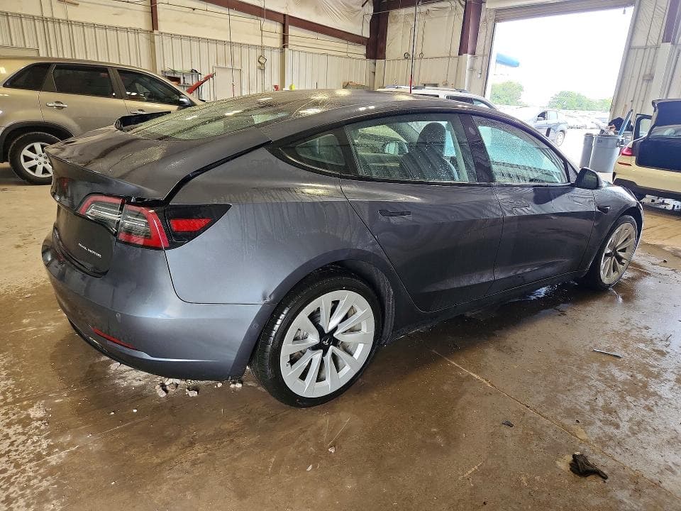 2022 TESLA MODEL 3 3