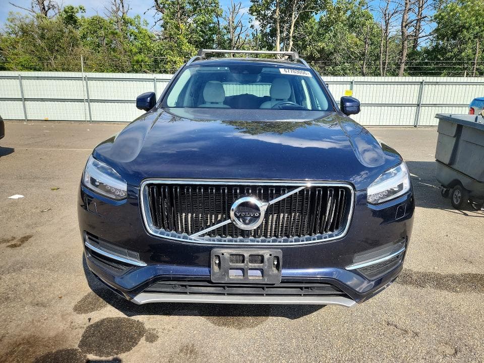 2017 VOLVO XC90 T6 5