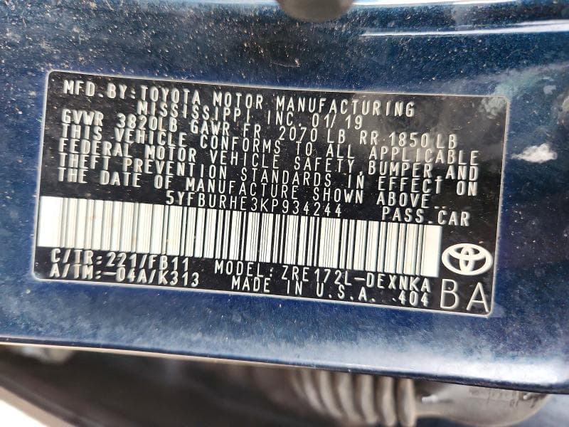 2019 TOYOTA COROLLA LE 12