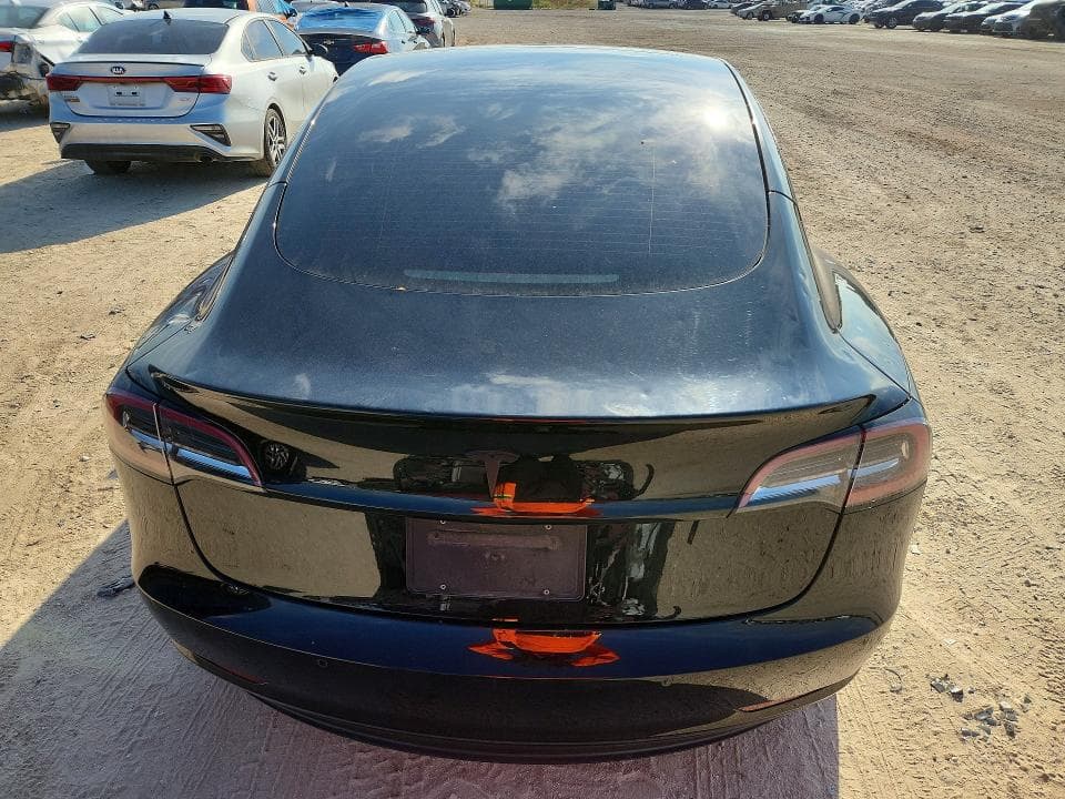 2021 TESLA MODEL 3 6
