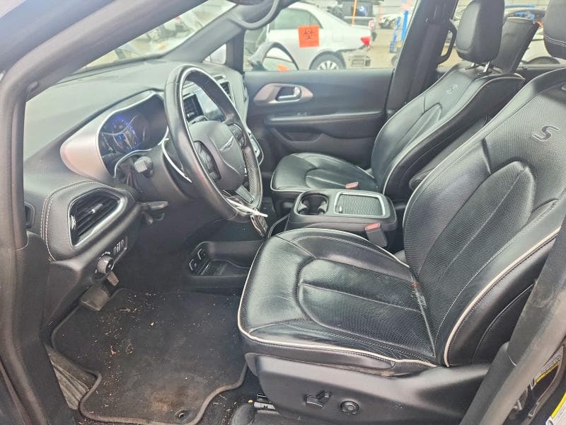 2019 CHRYSLER PACIFICA LIMITED 7