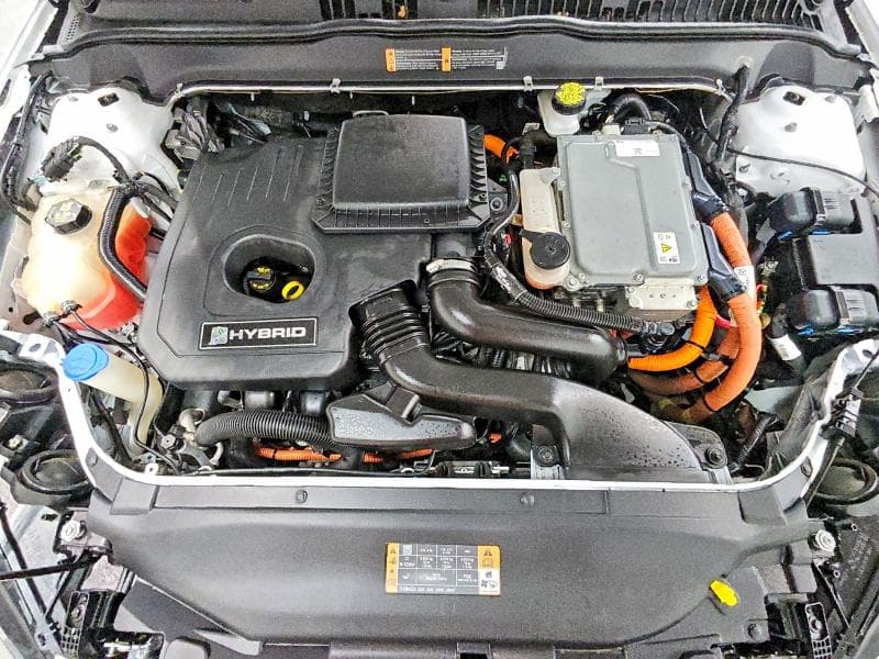2019 FORD FUSION SE 11