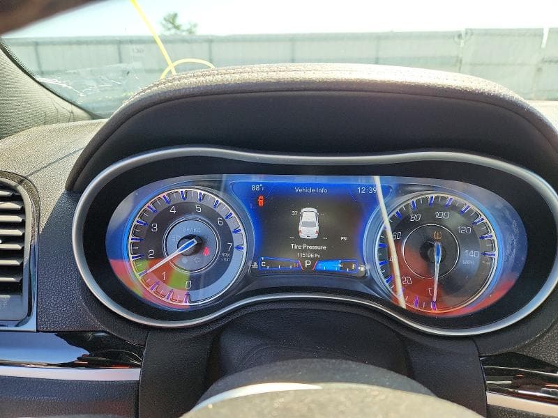 2021 CHRYSLER 300 S 9
