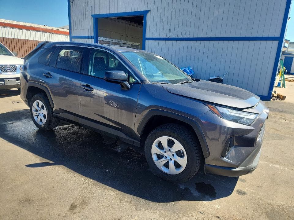 2025 TOYOTA RAV4 LE 4