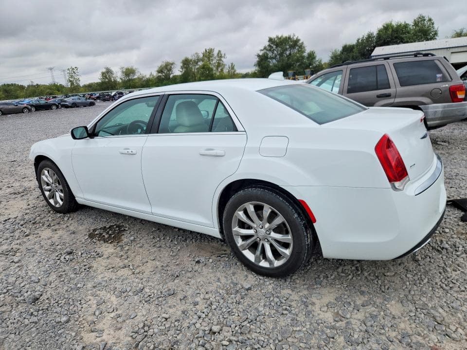 2017 CHRYSLER 300 LIMITED 2