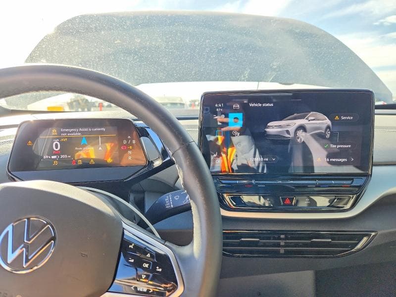 2023 VOLKSWAGEN ID.4 PRO 9