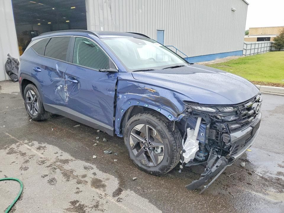 2026 HYUNDAI TUCSON SEL 4