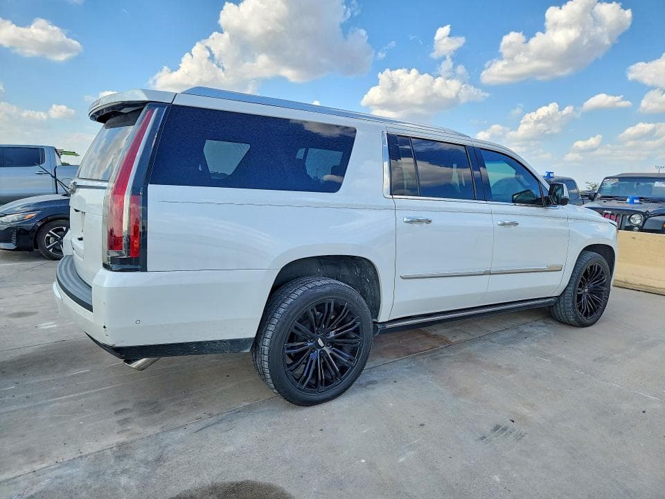 2018 CADILLAC ESCALADE ESV PLATINUM 3