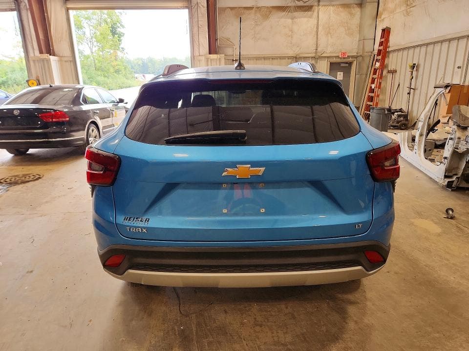 2025 CHEVROLET TRAX 1LT 6
