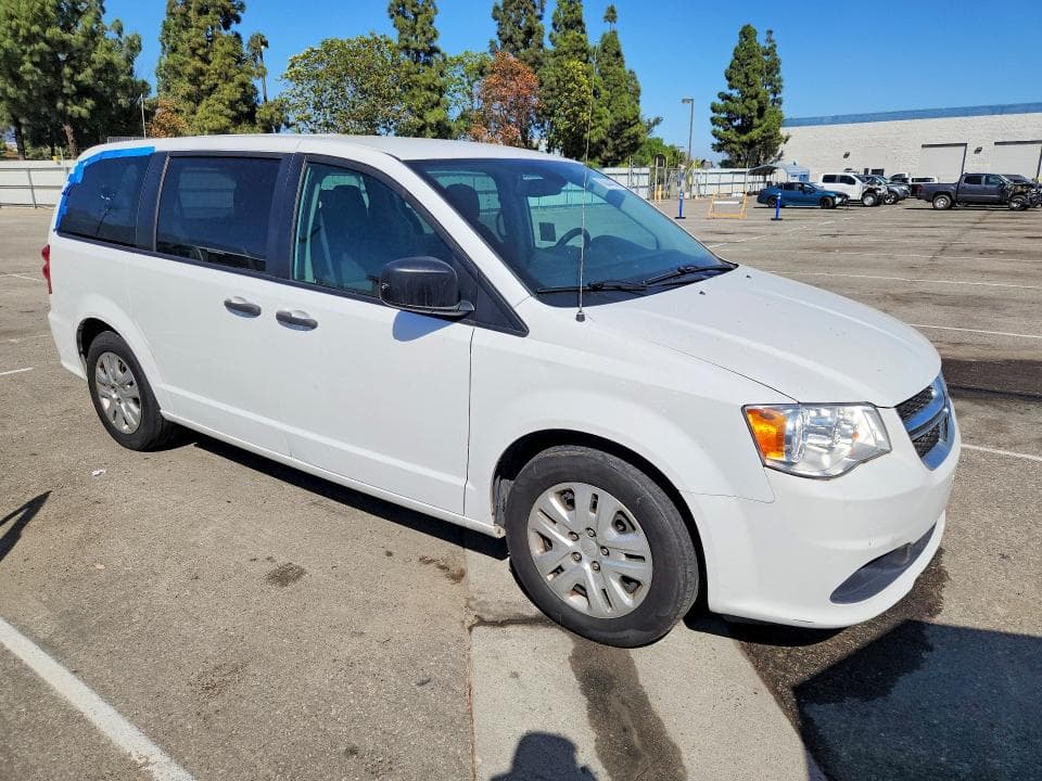 2019 DODGE GRAND CARAVAN SE 4