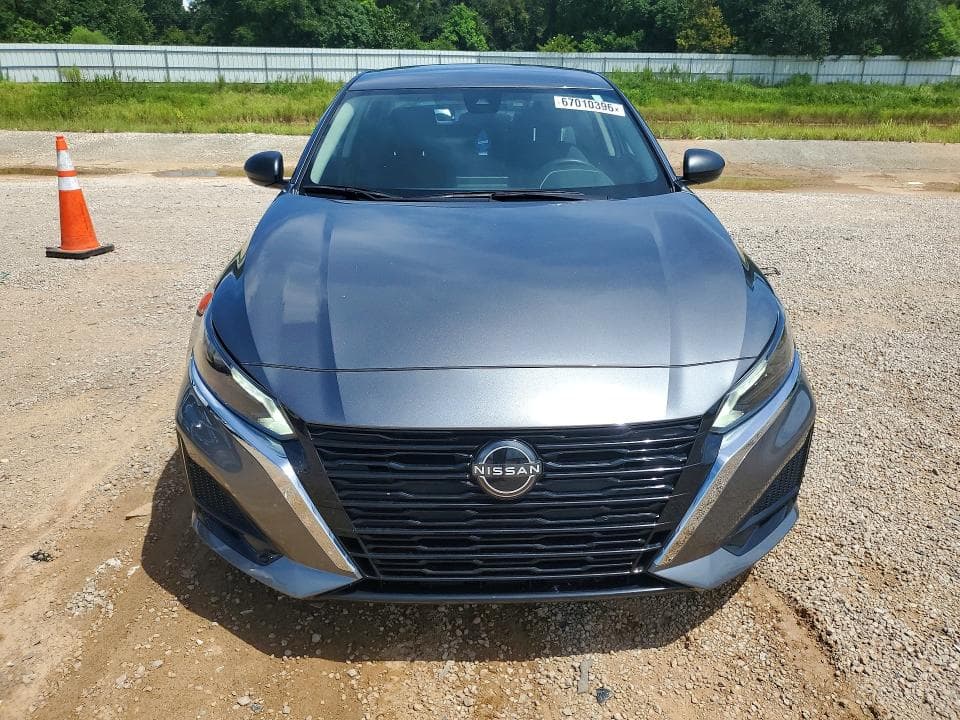 2024 NISSAN ALTIMA S 5