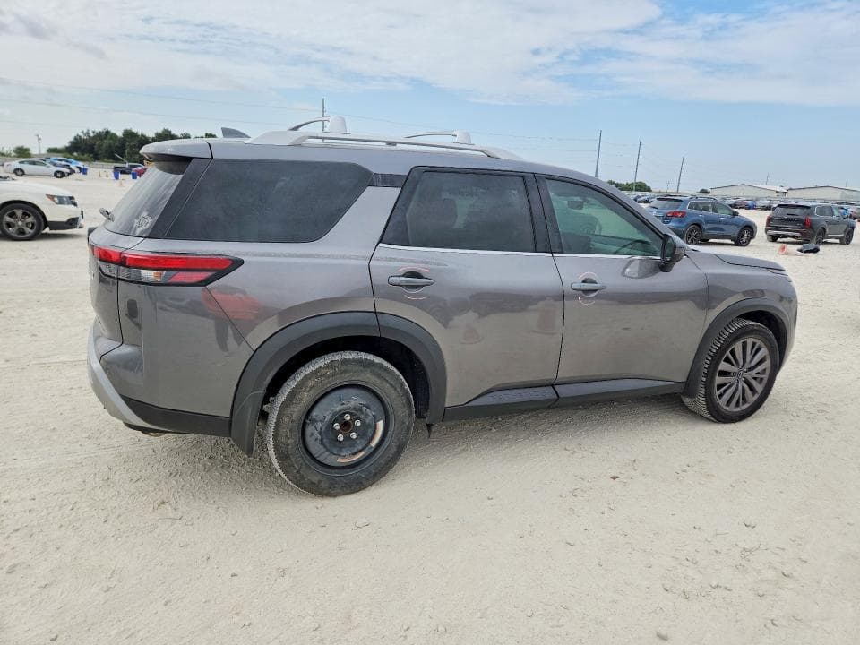 2023 NISSAN PATHFINDER SL 3
