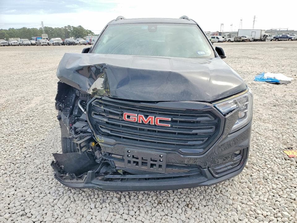 2023 GMC TERRAIN SLT 5