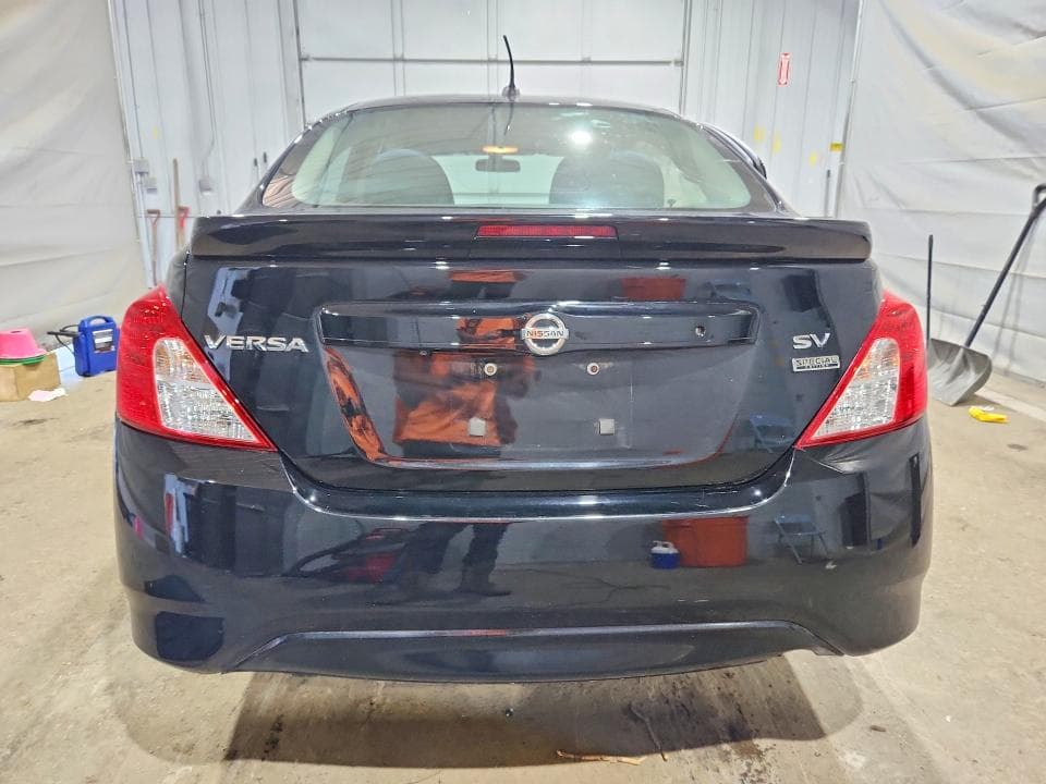 2019 NISSAN VERSA SV 6