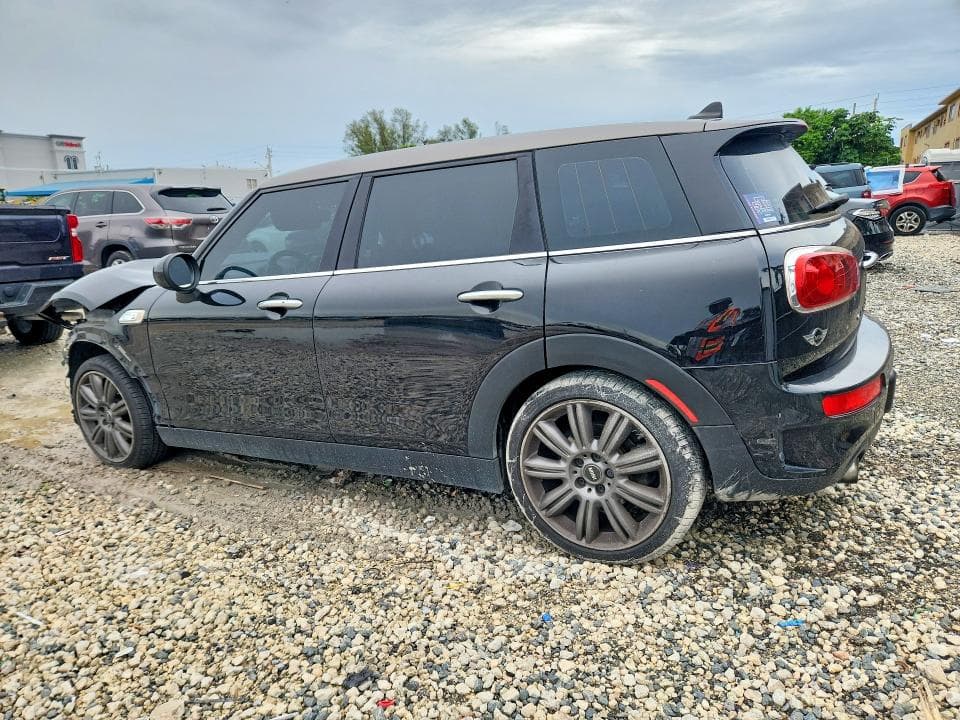 2017 MINI COOPER S CLUBMAN 2
