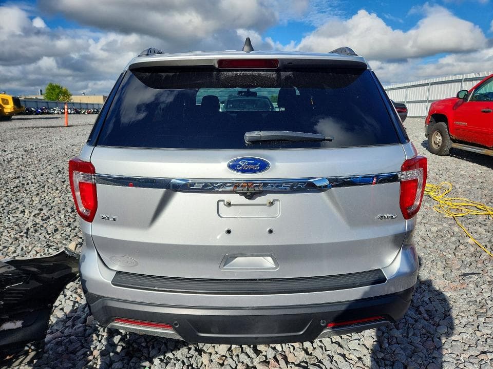 2019 FORD EXPLORER XLT 6