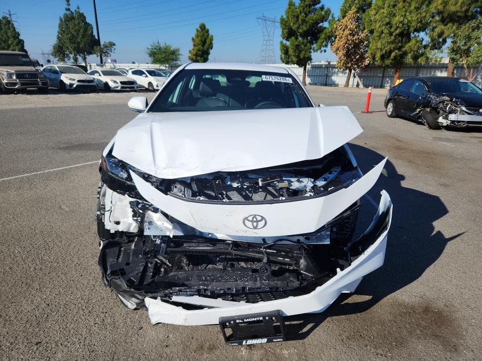 2026 TOYOTA CAMRY SE 5