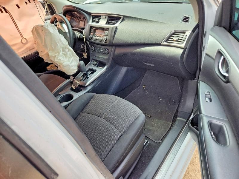 2017 NISSAN SENTRA S 8