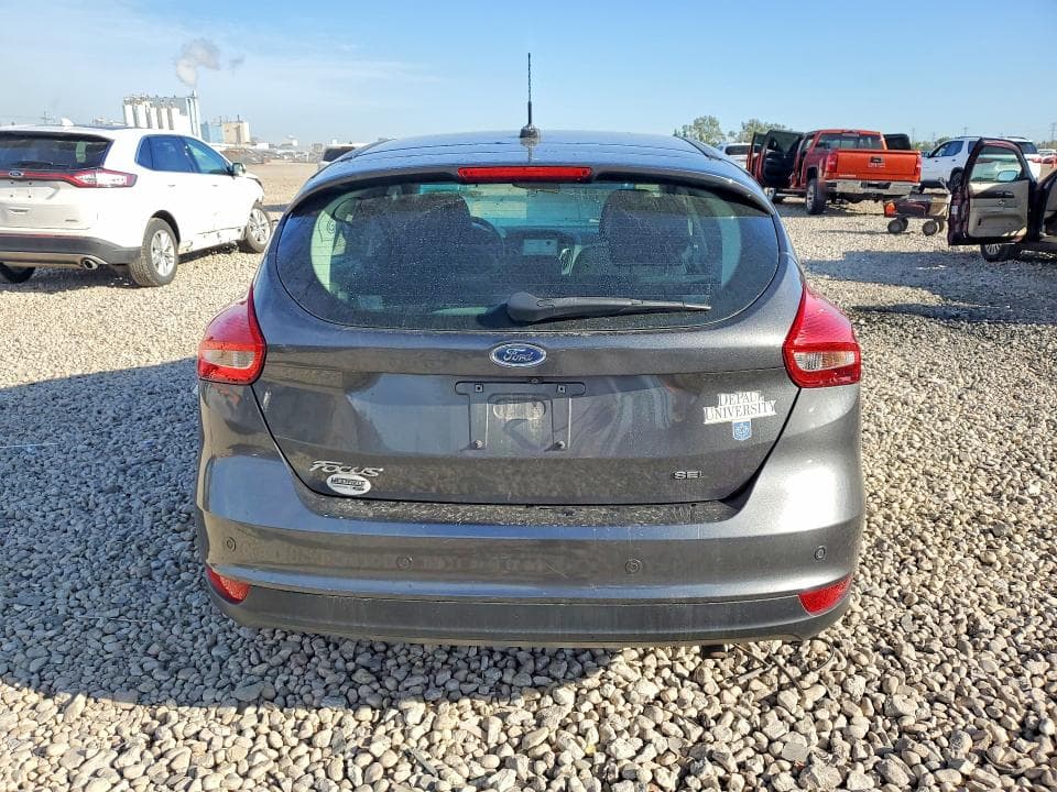 2017 FORD FOCUS SEL 6