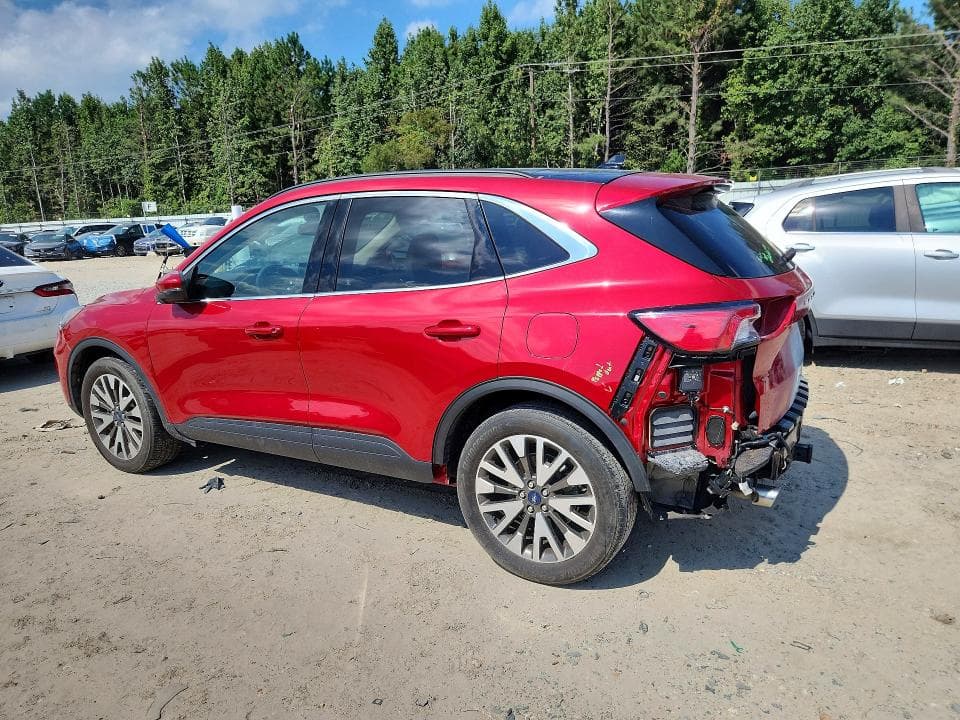 2020 FORD ESCAPE TITANIUM 2